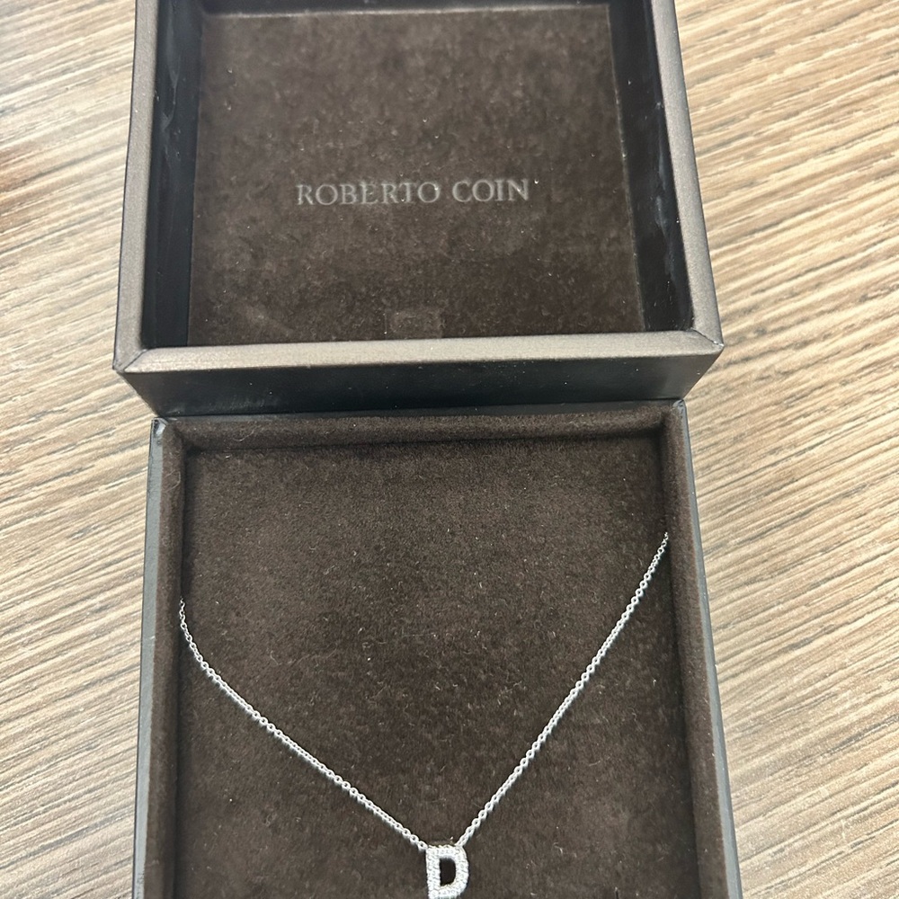 Roberto Coin Silver 'D' Pendant Necklace 18KT White Gold! - Picture 2 of 4